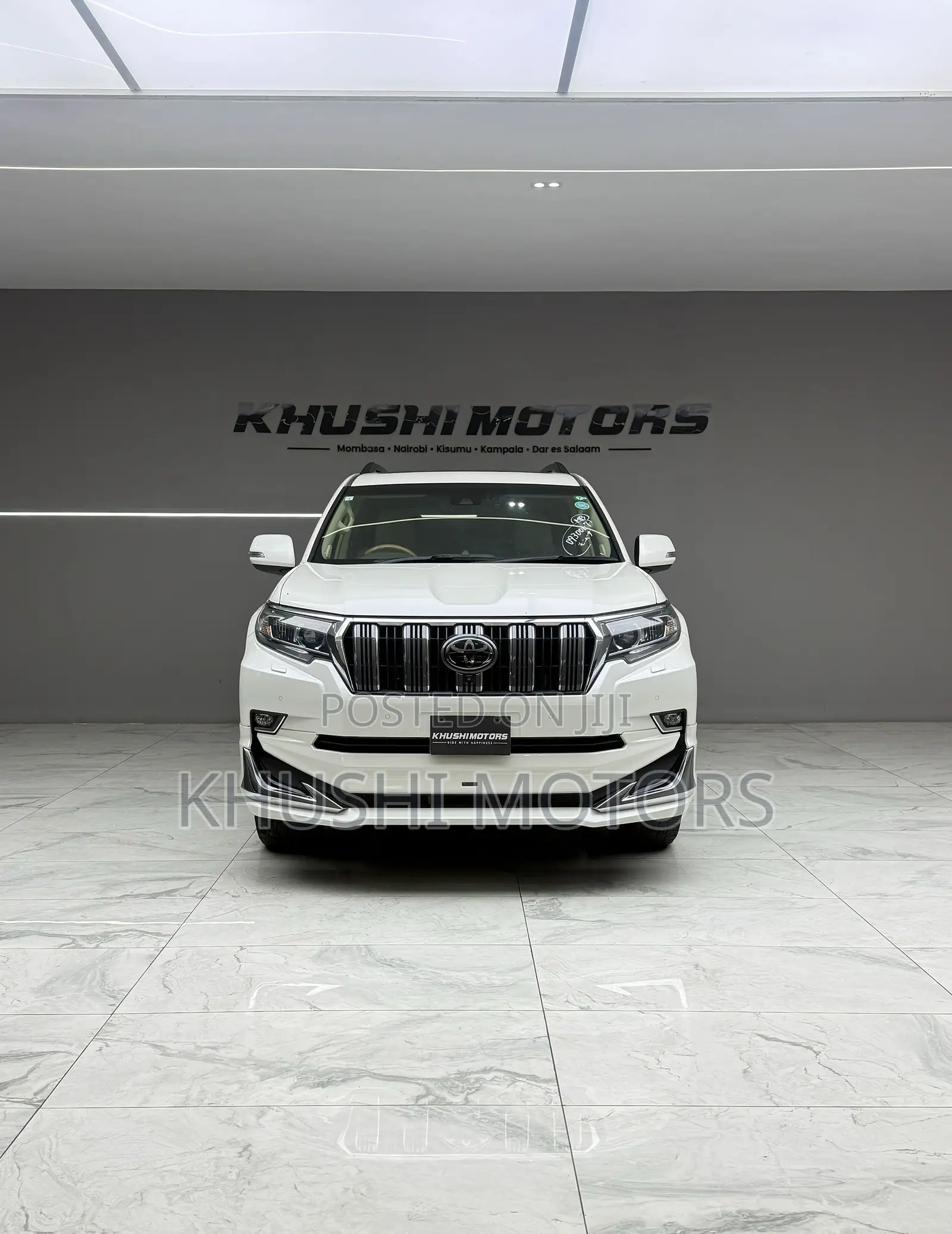 Toyota Land Cruiser Prado 2019 White