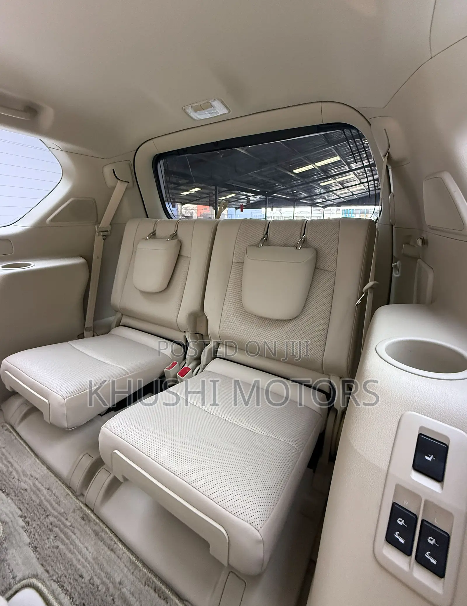 Toyota Land Cruiser Prado 2019 White