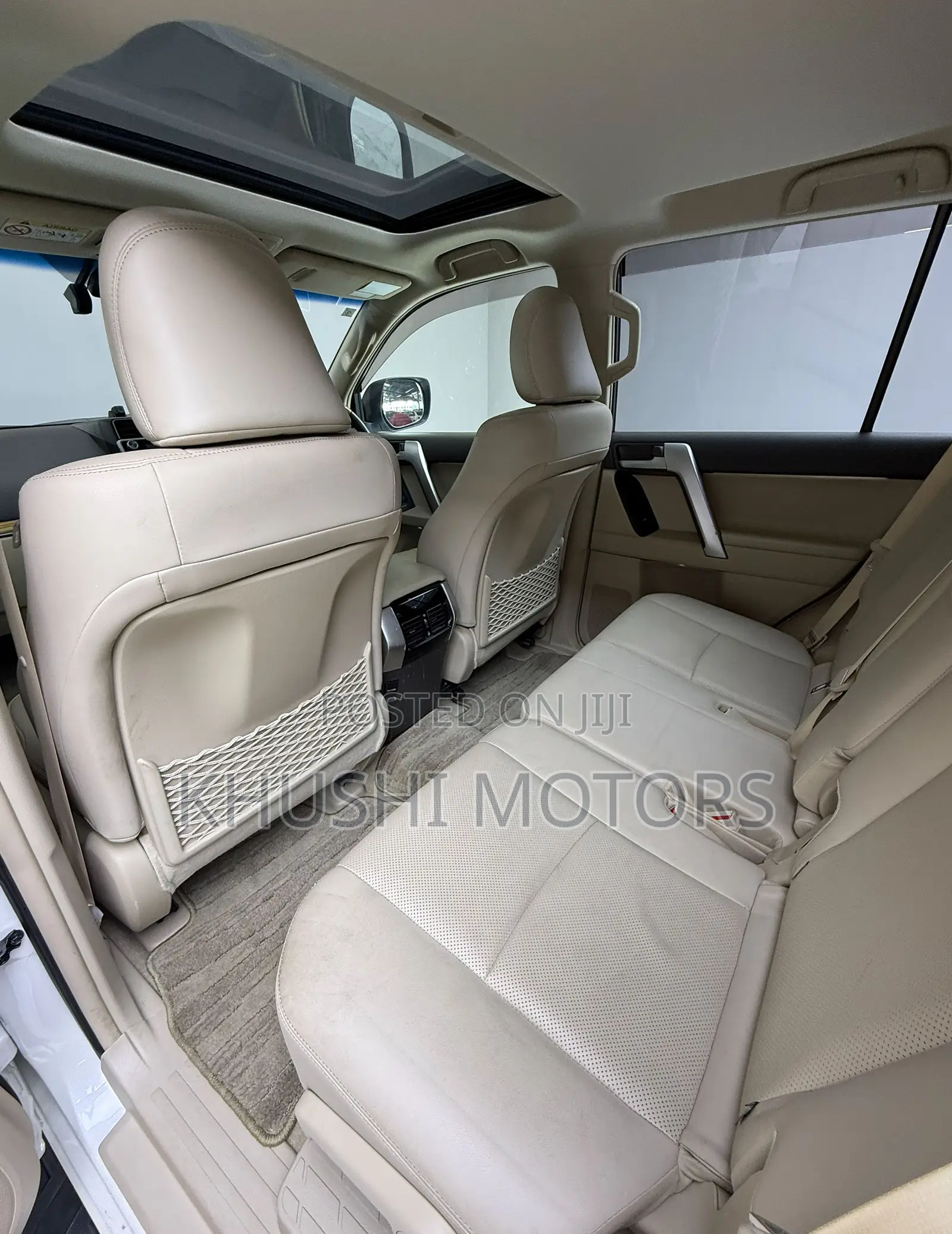 Toyota Land Cruiser Prado 2019 White