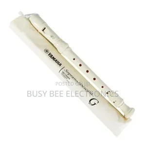 Yamaha YRS-23 Soprano Recorder Flute Instrument (1pc, Ivory)