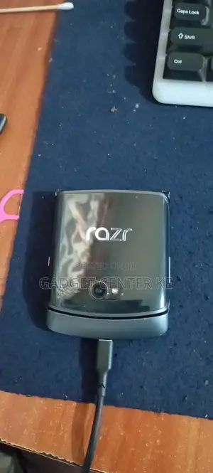 Motorola Razr 5G 256 GB Gray