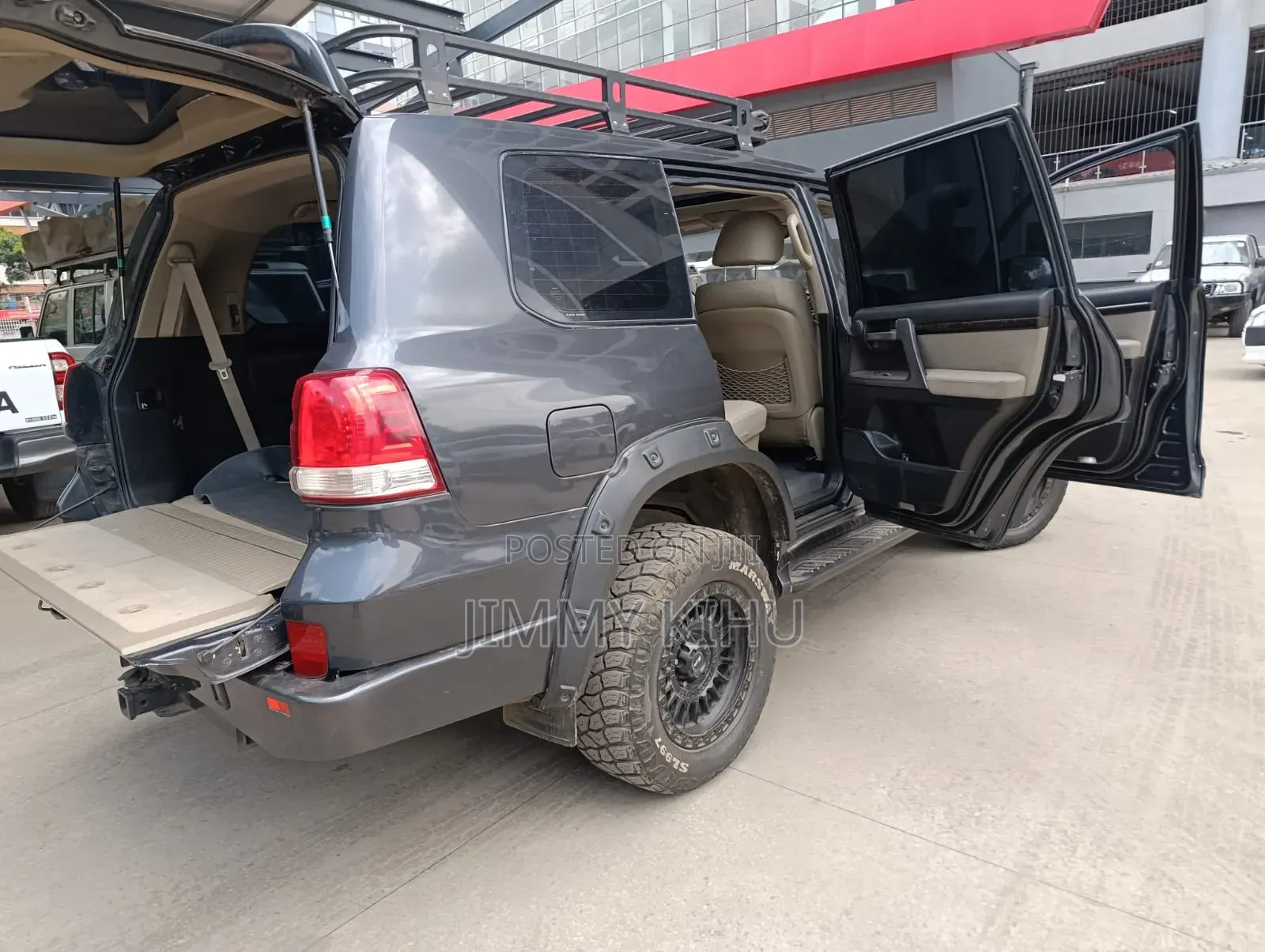 Toyota Land Cruiser 2010 Gray