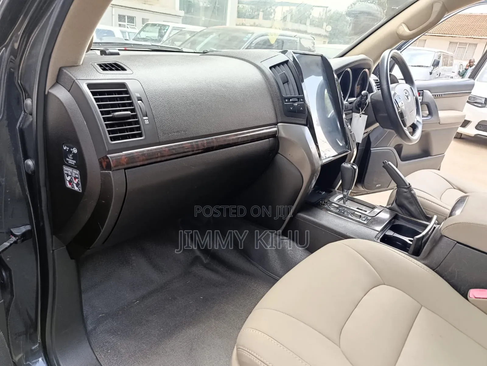 Toyota Land Cruiser 2010 Gray