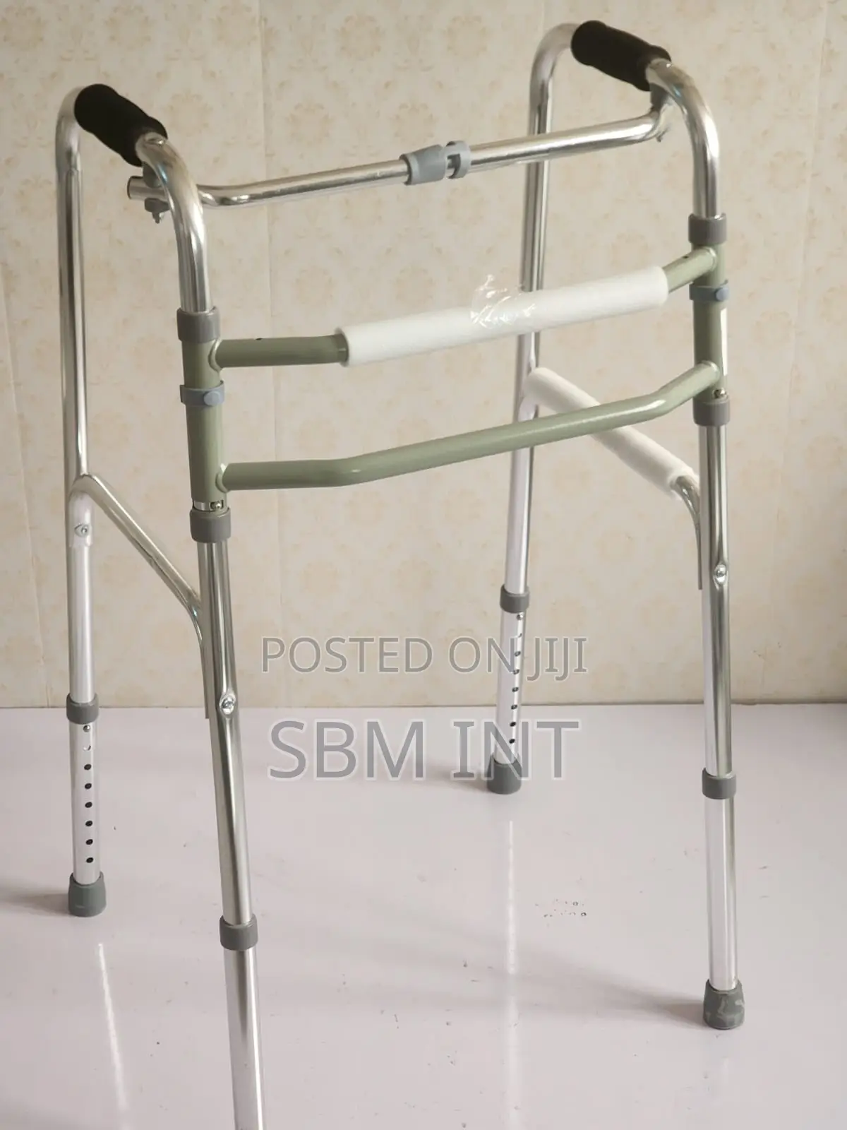 Walking Frame Without Wheels
