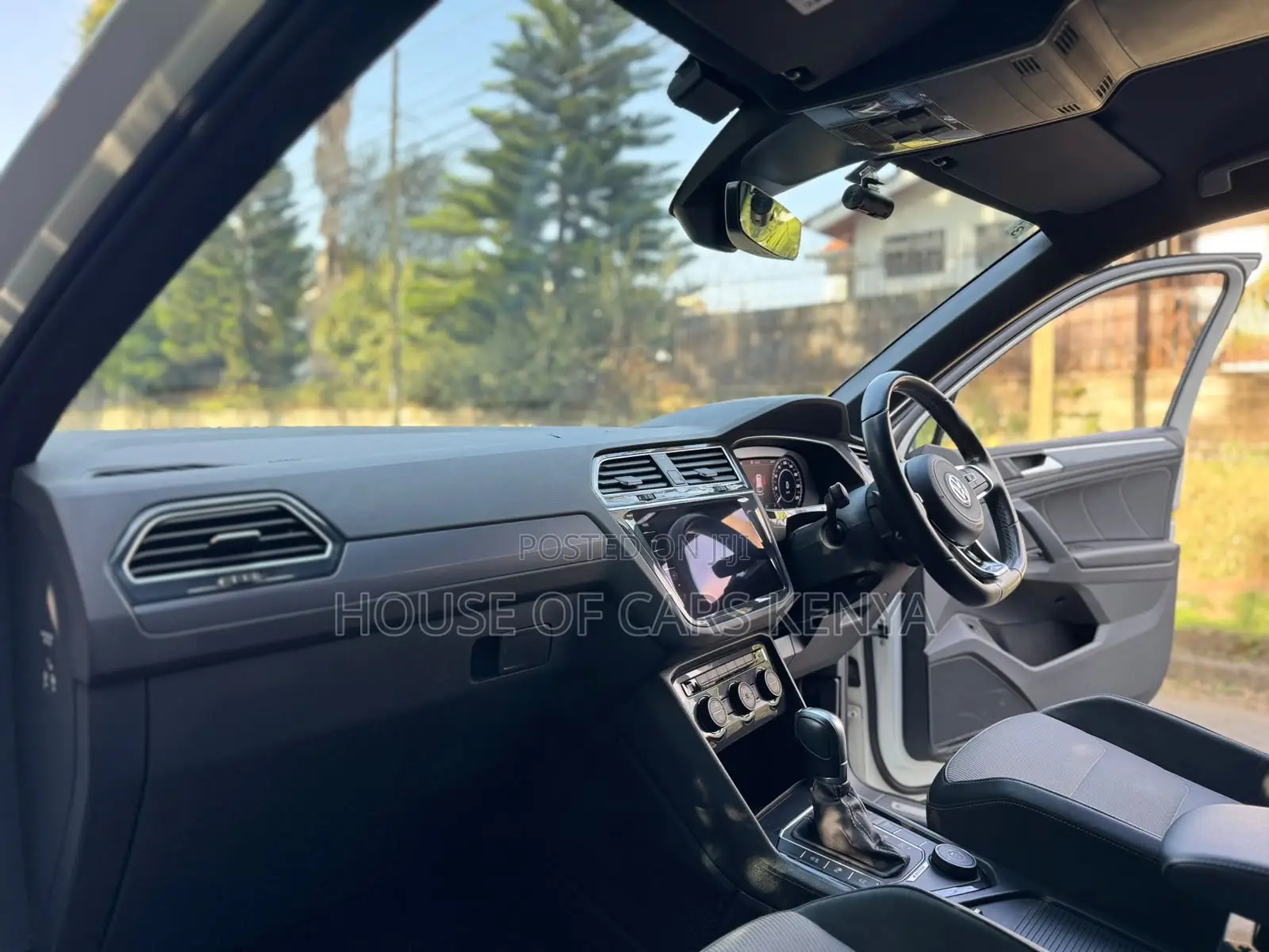 Volkswagen Tiguan 2019 White