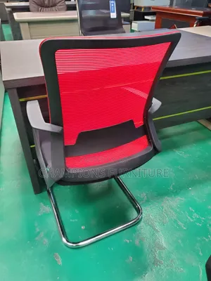 Ergonomic Red Mesh Visistors/Boardroom Office Chair