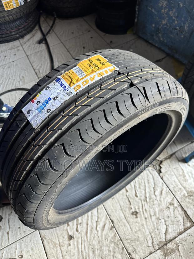 225/40r18 Mirage - thumbnail 2