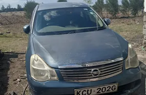 Nissan Sylphy 2012 Blue