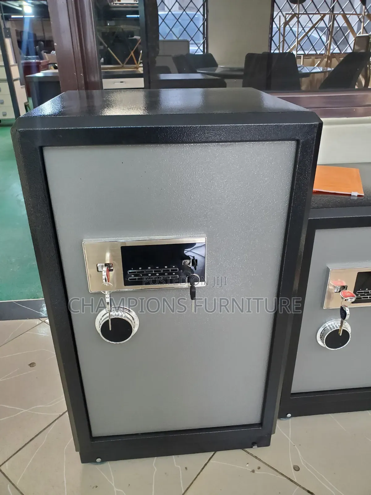 Heavy Duty 98KGs Fireproof Safe