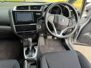 Honda Fit 2019 Silver