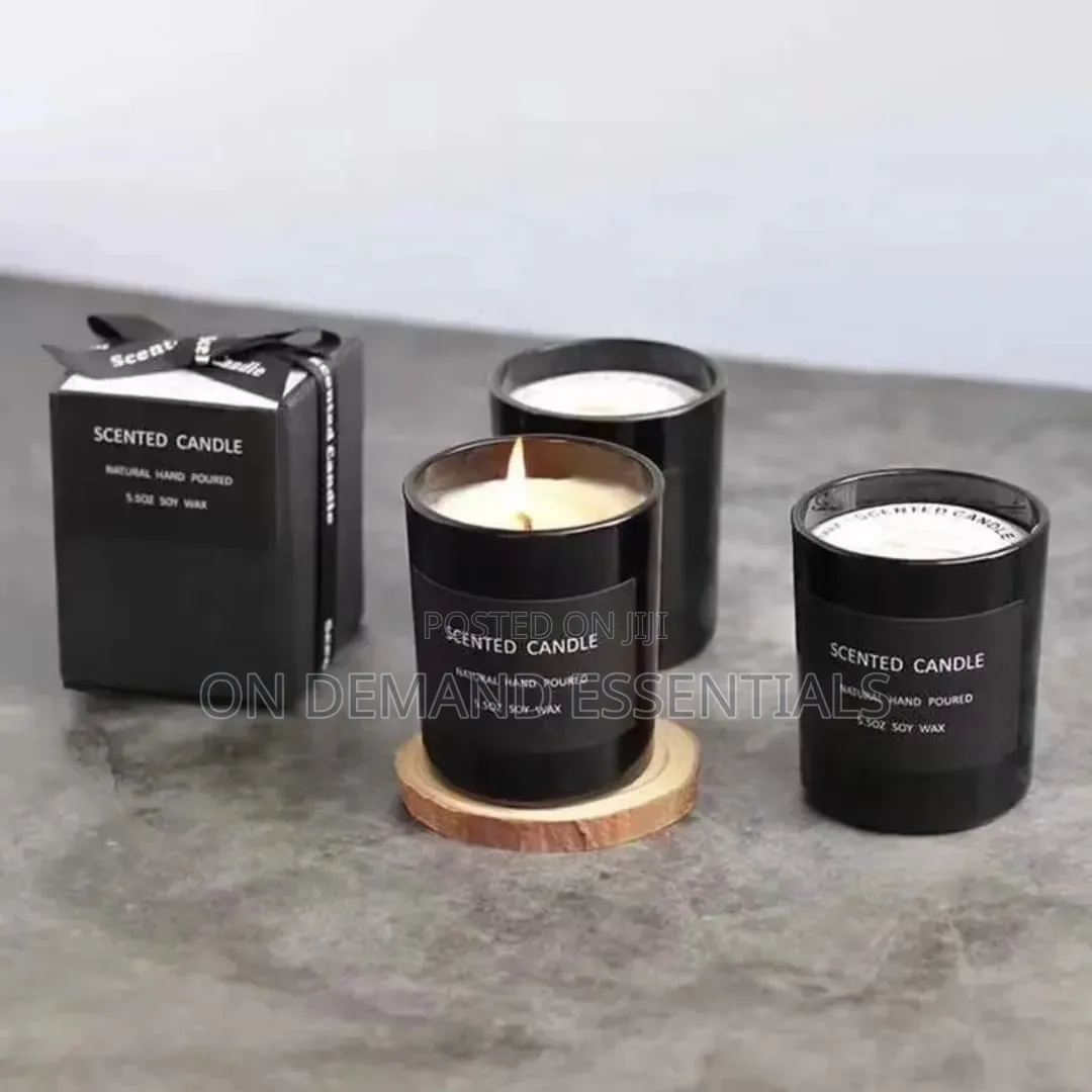 Soy Wax Scented Candle in Glass Jar
