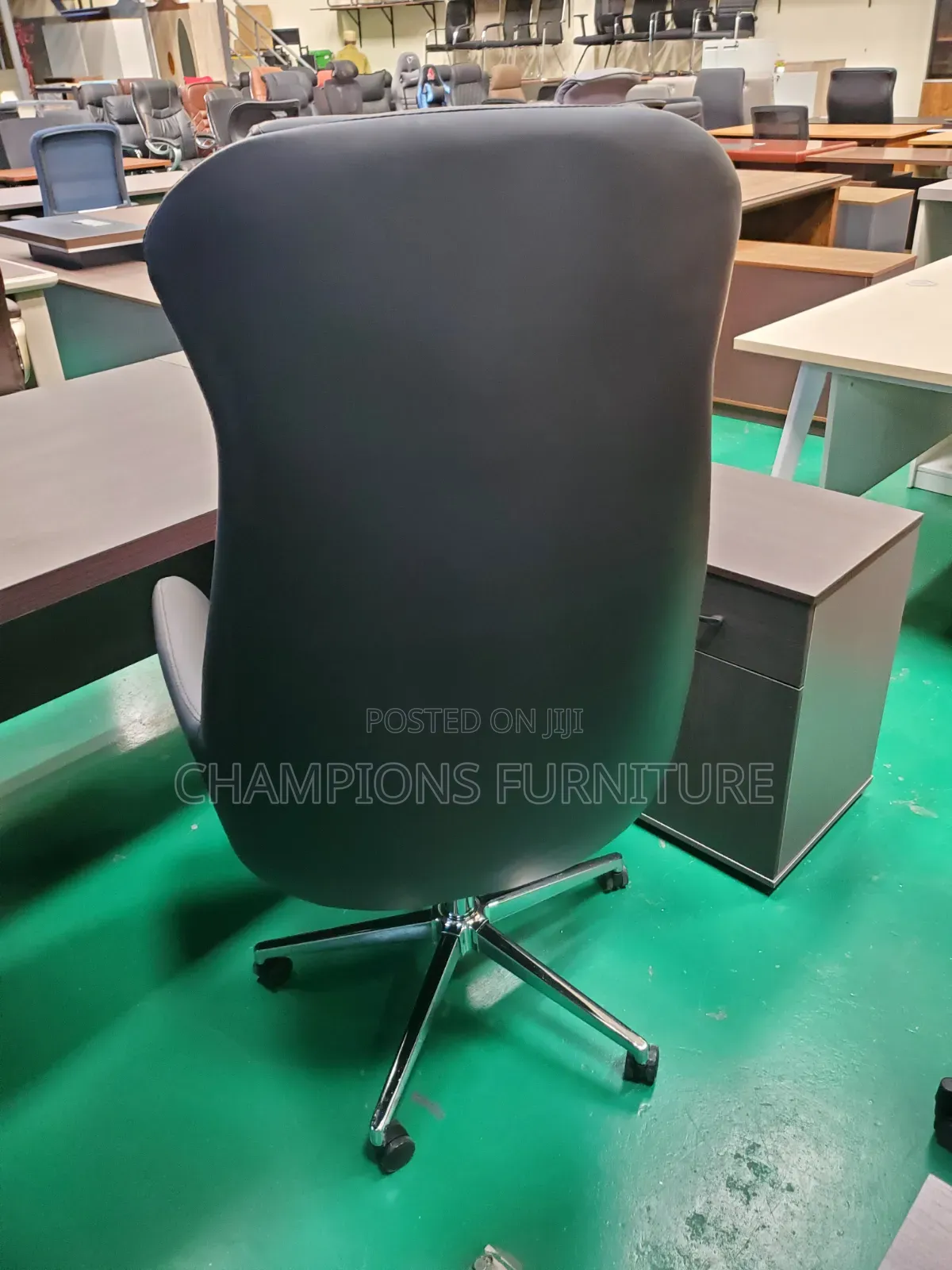 High Back Sleek Executive Office Chair