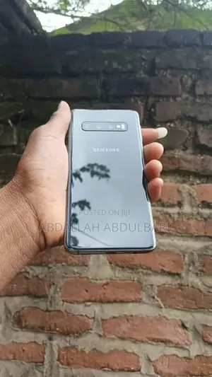Samsung Galaxy S10 128 GB Black