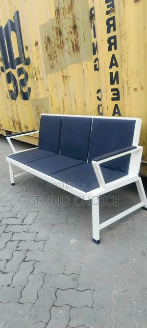 Modern 3-Seater Waiting Chair – Black White Reception Bench Kenya
