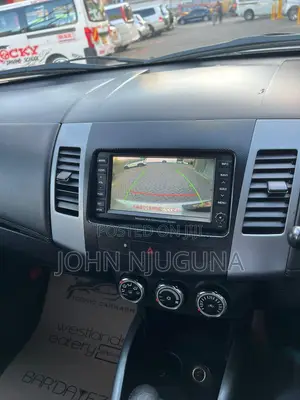 Mitsubishi Outlander 2013 Silver