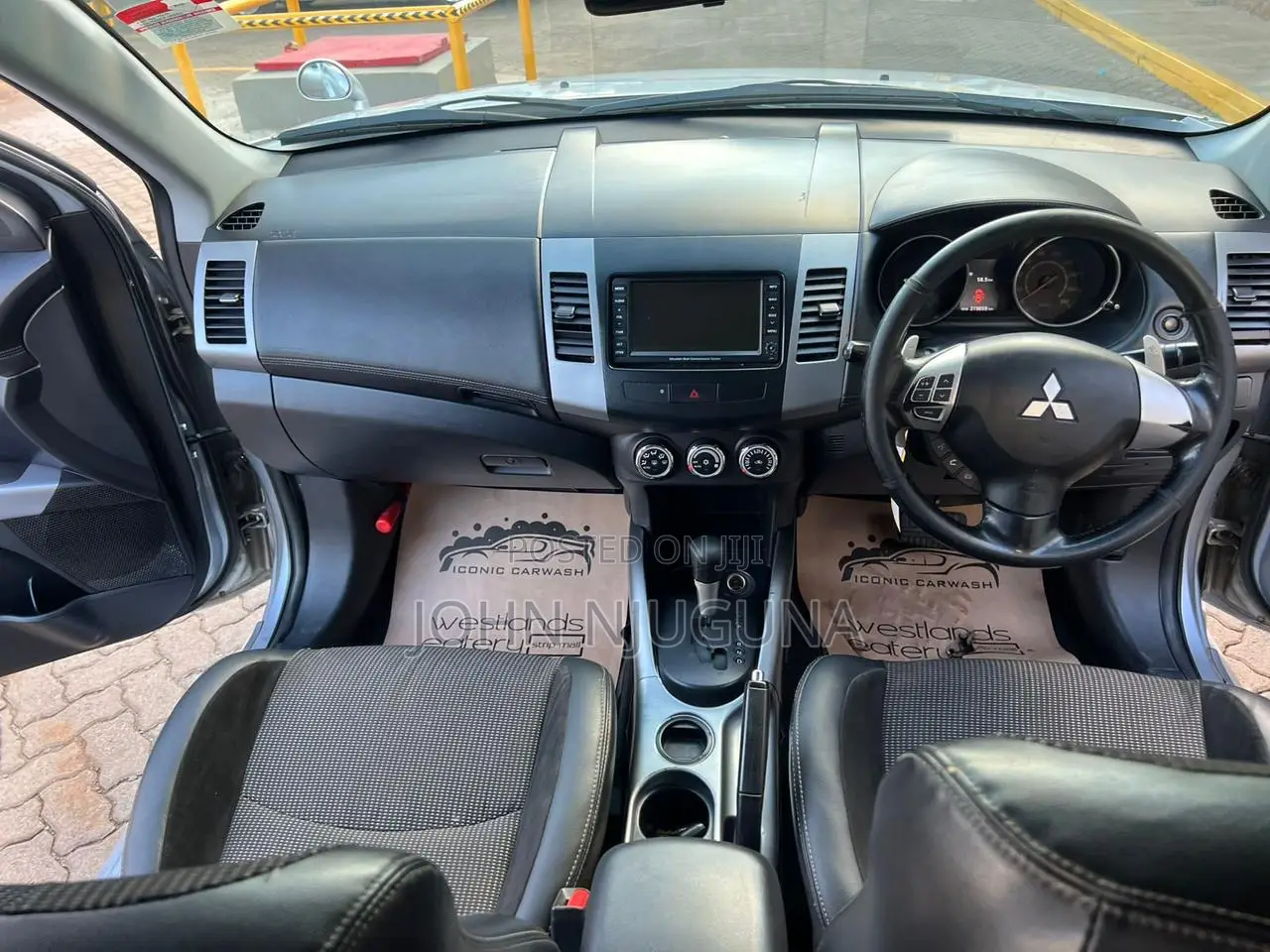 Mitsubishi Outlander 2013 Silver