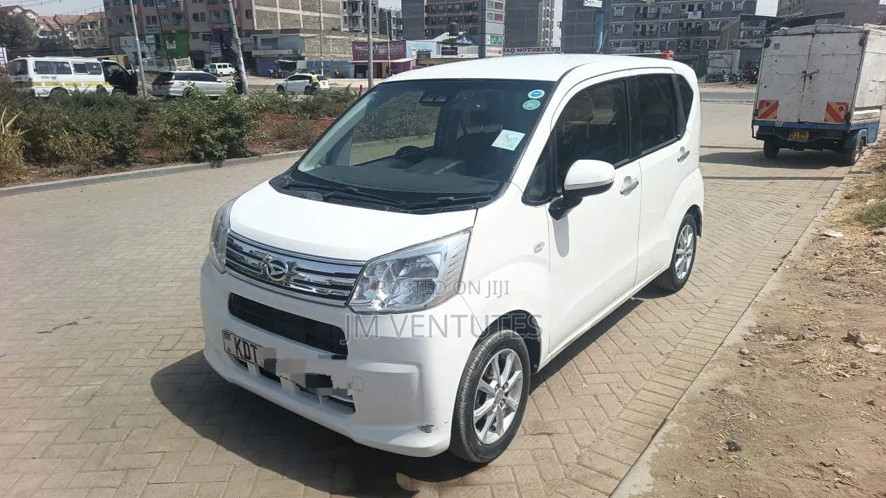 Daihatsu Move 2019 White