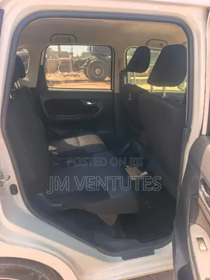 Daihatsu Move 2019 White
