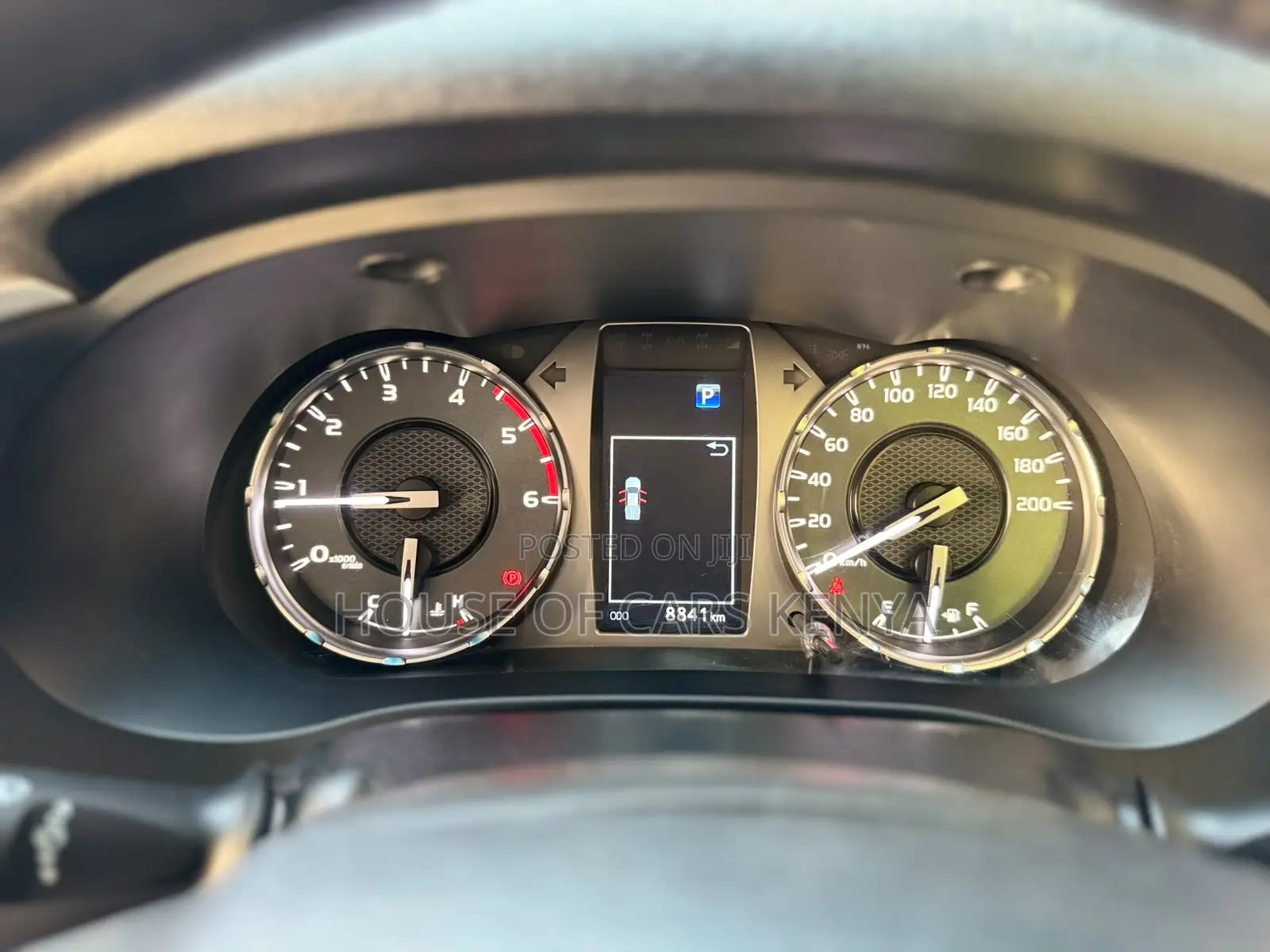 Toyota Hilux 2025 Gray