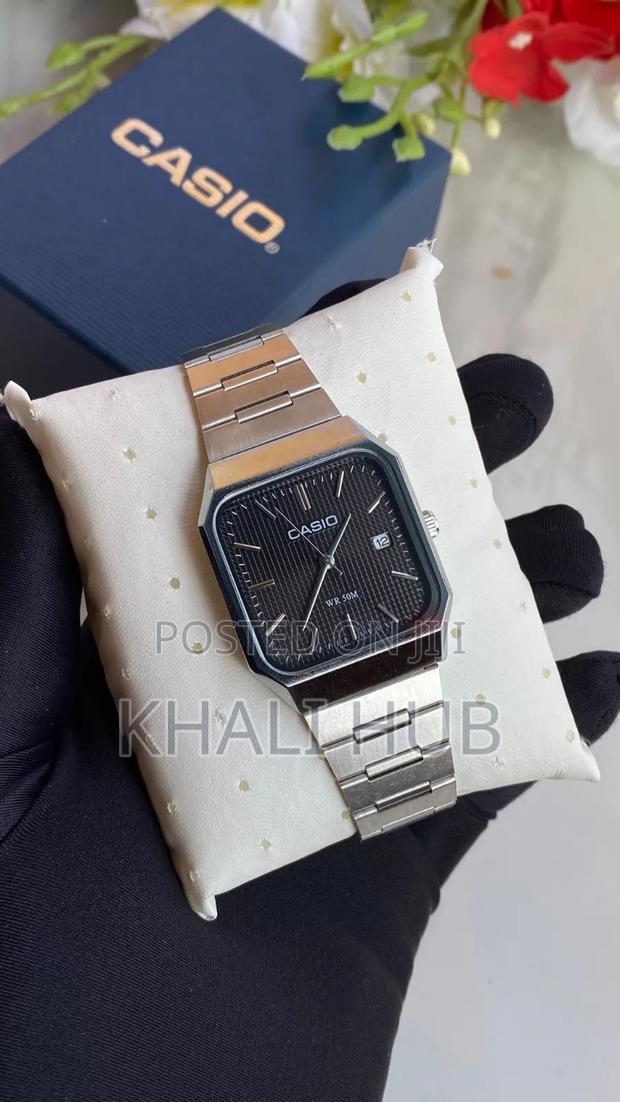 Casual With Date Display Gents Watch - main view