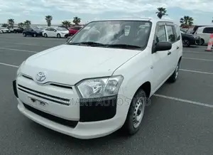 Toyota Probox 1.5 DX Comfort 2WD 2020 Pearl