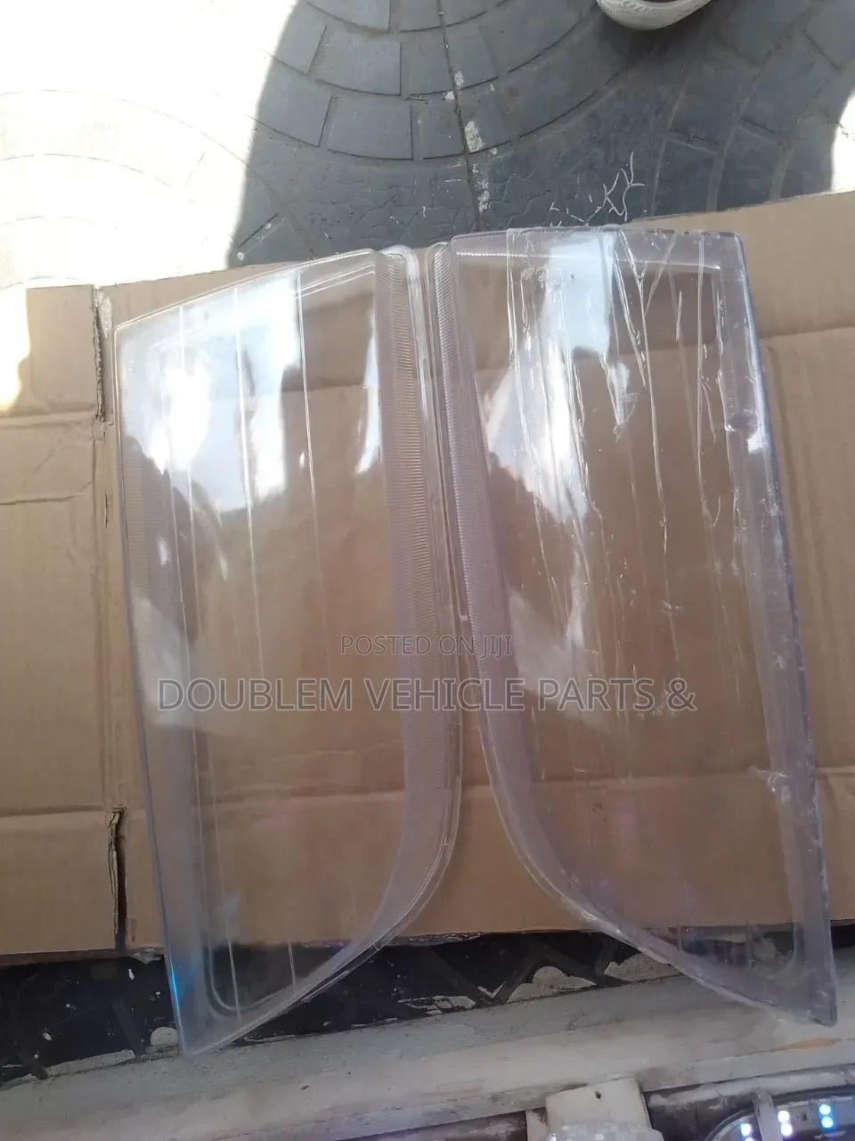 Headlens/Glass/Front Lens Corolla Ae100,Ae101,Ae102 Plastic Saloon/Dx
