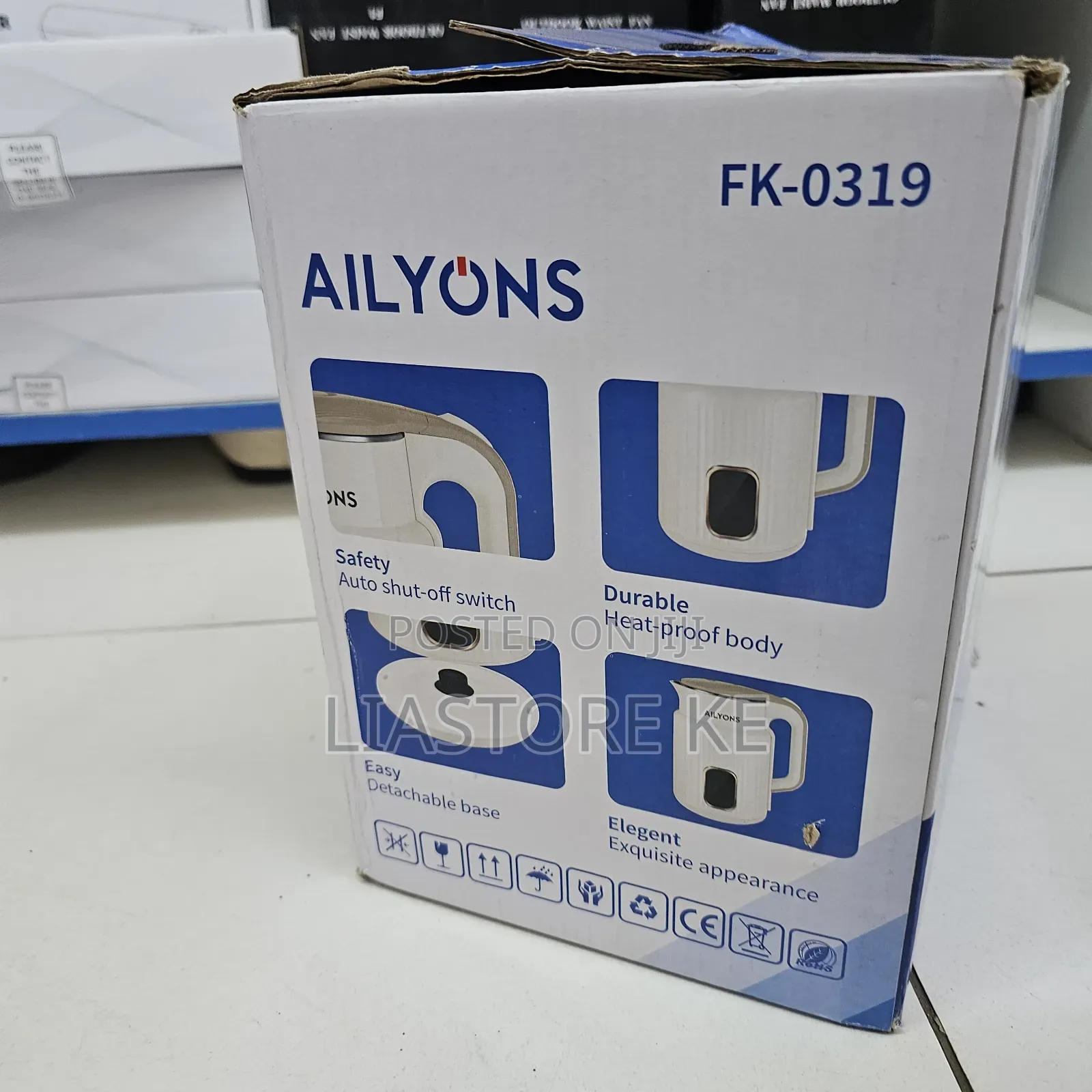 Ailyons 1.8L Electric Kettle