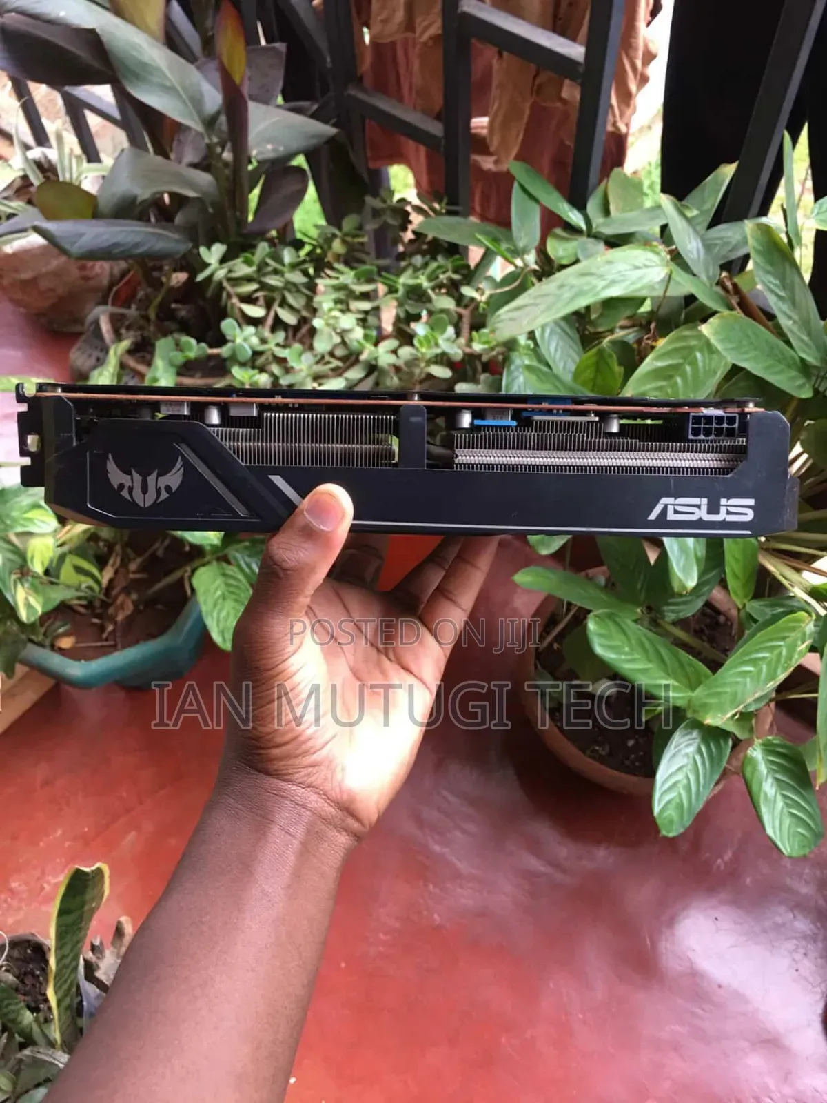 ASUS Tuf Rx 5600 Xt