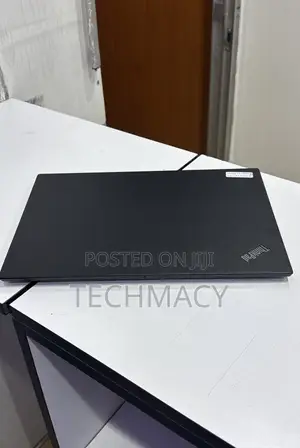 Laptop Lenovo ThinkPad T490s 16GB Intel Core i7 SSD 512GB