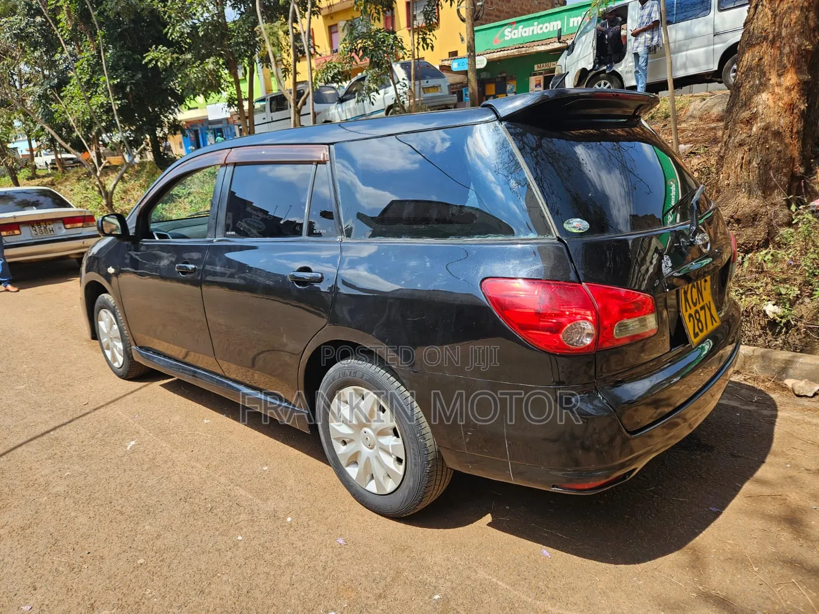 Nissan Wingroad 2012 Black