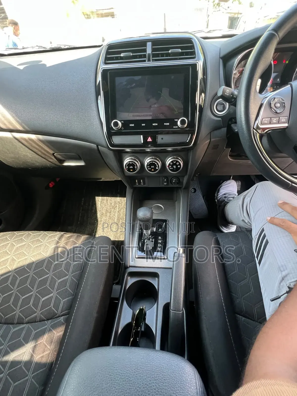 Mitsubishi RVR 2020 White
