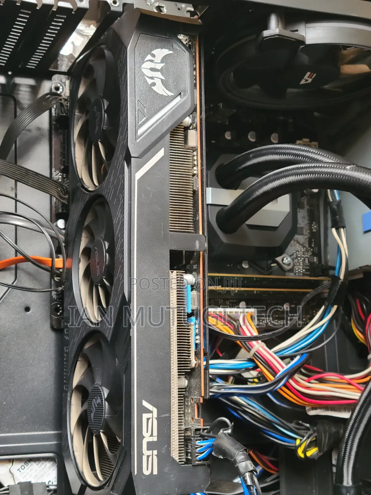 ASUS Tuf Rx 5600 Xt