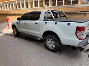 Ford Ranger Wildtrak 2013 White