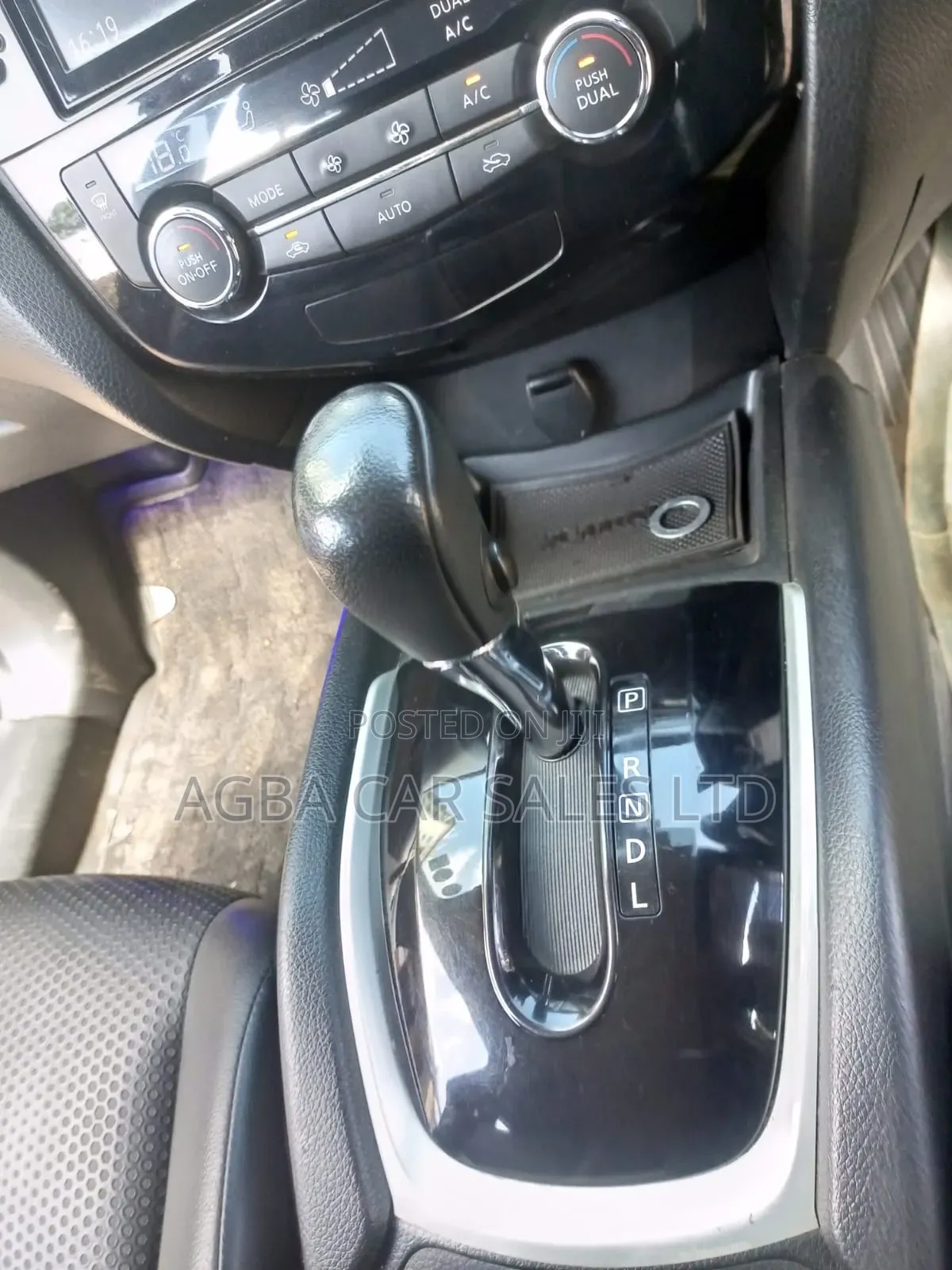 Nissan X-Trail 2016 Black