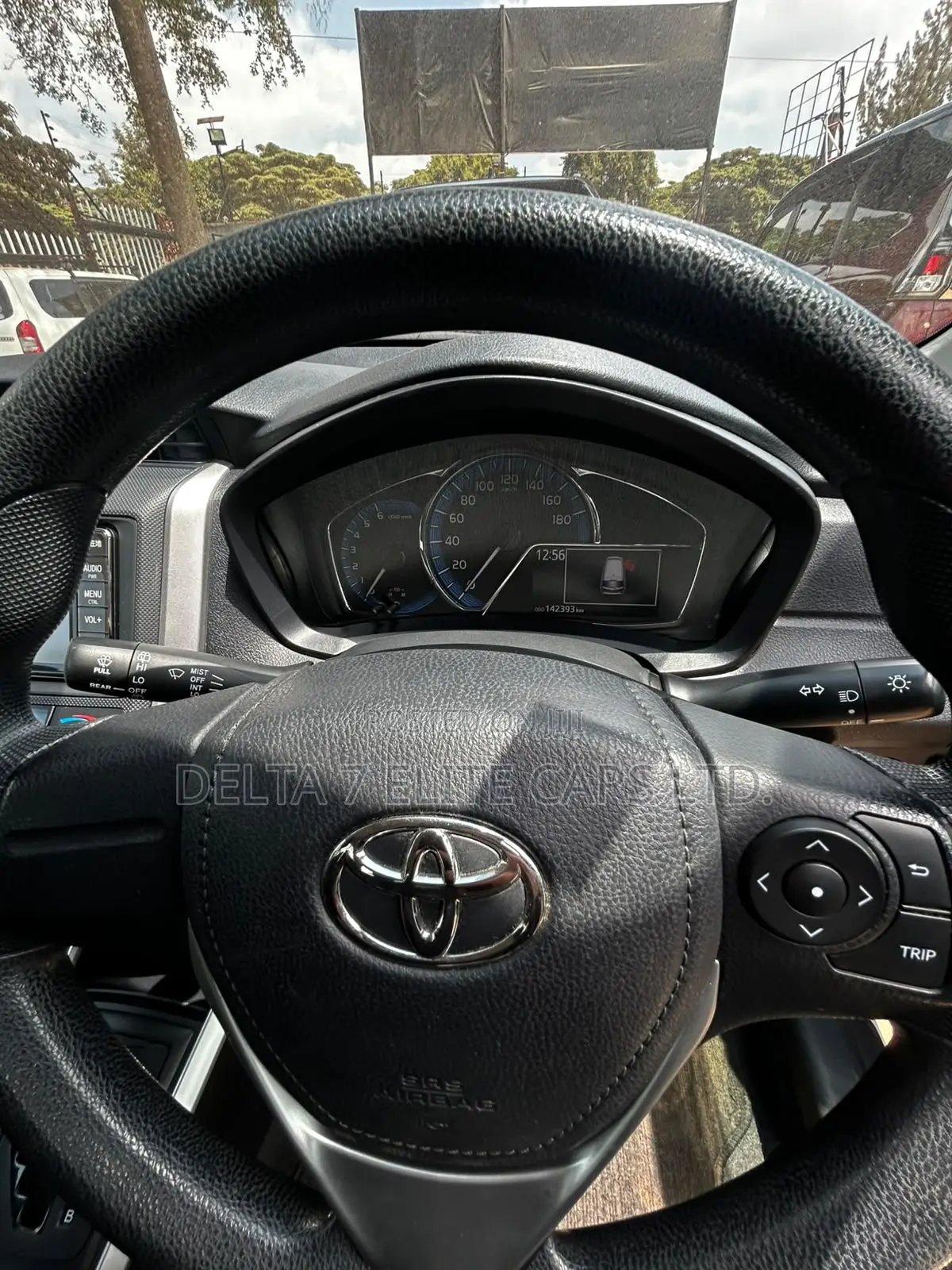 Toyota Corolla Fielder 1.5 Hybrid FWD 2019 White