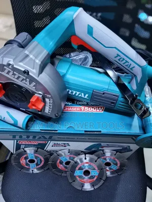 Total Wall Chaser 1500W