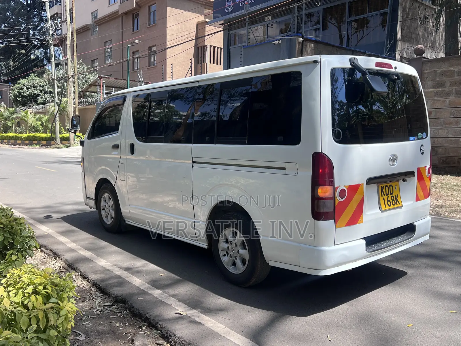 Toyota HiAce 2014 White