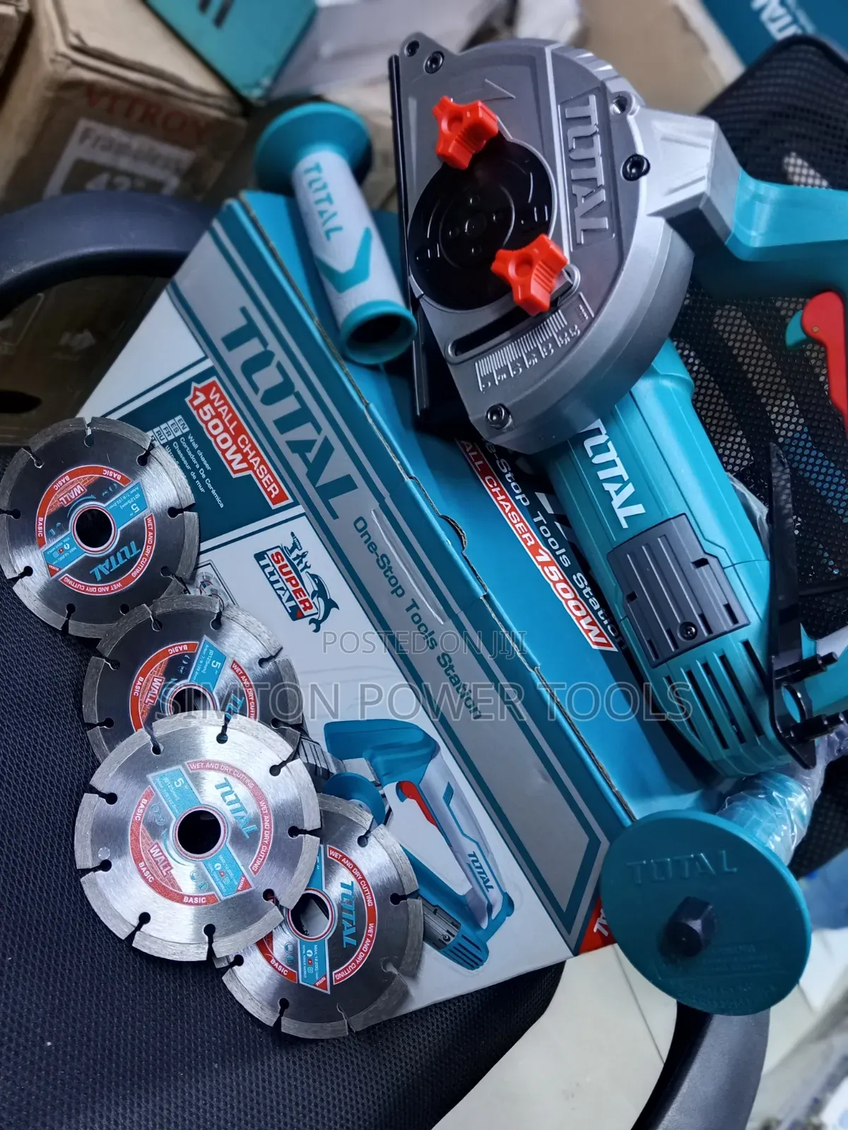 Total Wall Chaser 1500W'""