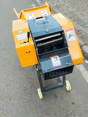 High-Speed, Heavy-Duty Commercial Chaff Cutter