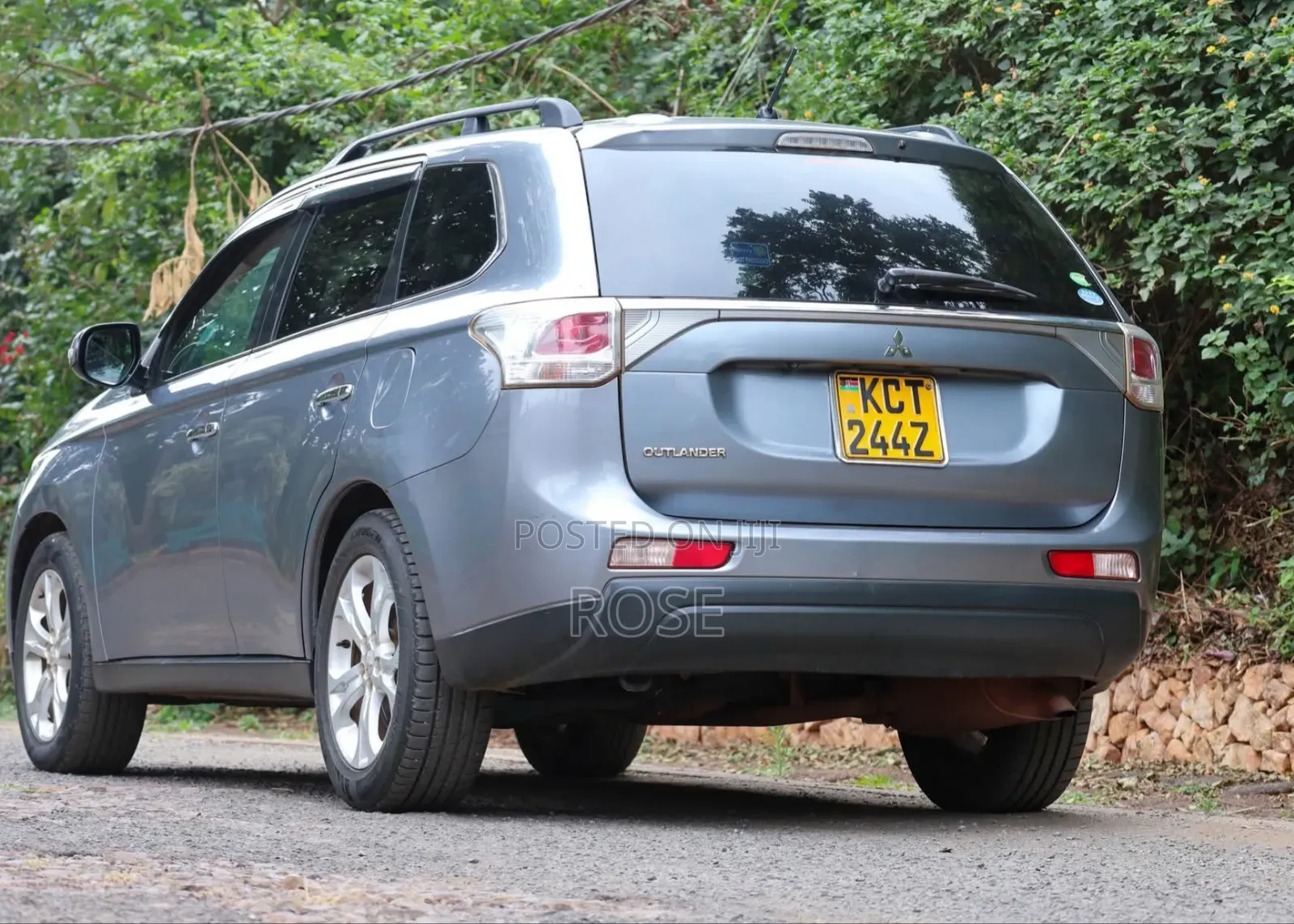 Mitsubishi Outlander 2012 Gray