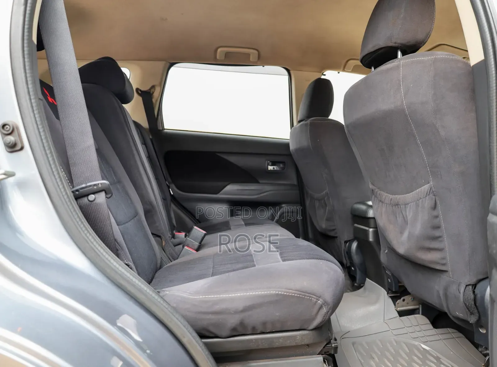 Mitsubishi Outlander 2012 Gray