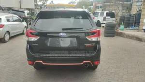 Subaru Forester 2019 Silver