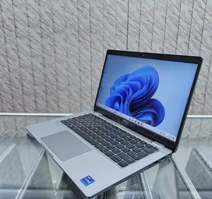 Laptop Dell Latitude 5320 16GB Intel Core i5 SSD 256GB