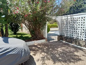 2bdrm Apartment in Sunrise Court, Karen C for rent
