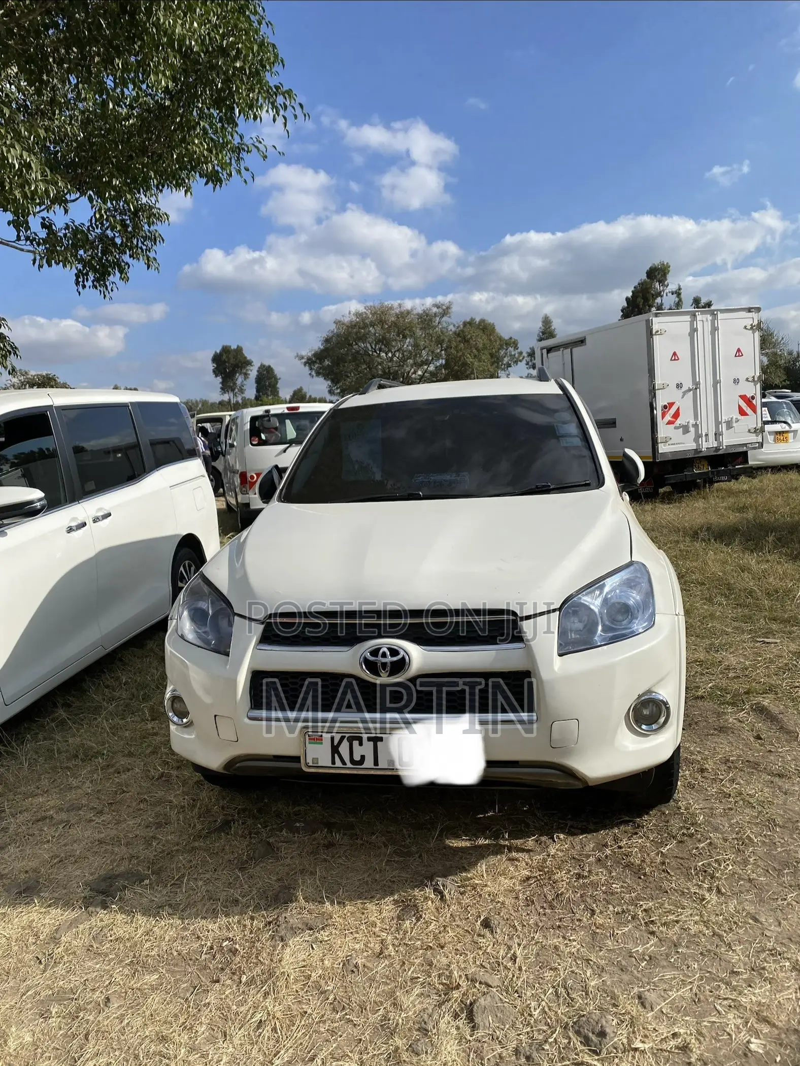 Toyota RAV4 2011 White