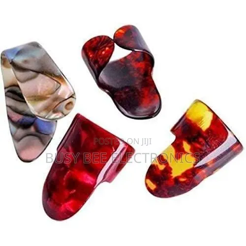 1 Thumb + 3 Finger Acoustic Nail Celluloid Guitar Thumb Plectrum
