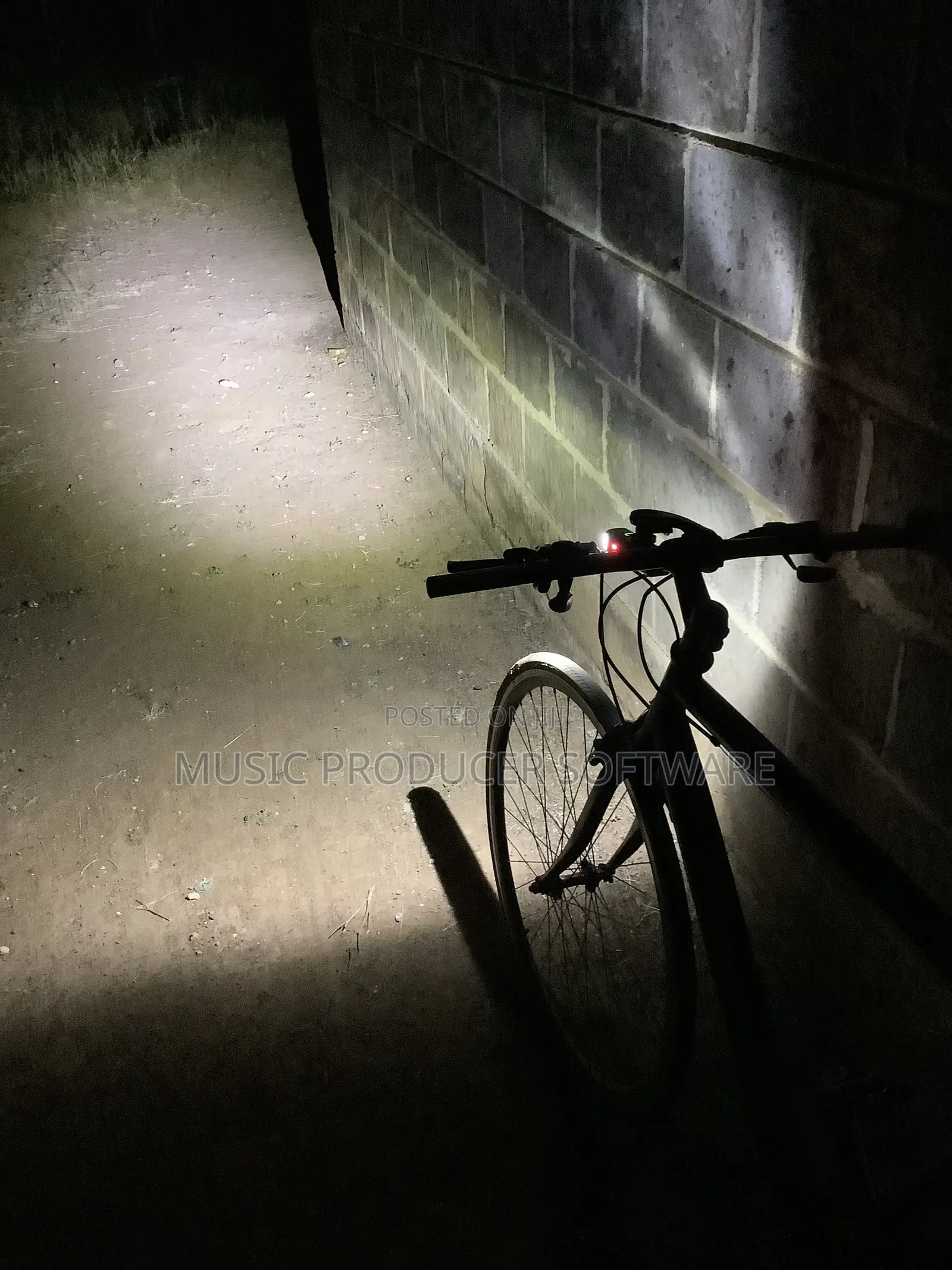 Bicycle Headlight 1500 Lumens 4800mah Waterproof Aluminum Body