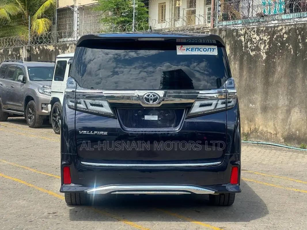 Toyota Vellfire 2.5 Z G Edition 2019 Black