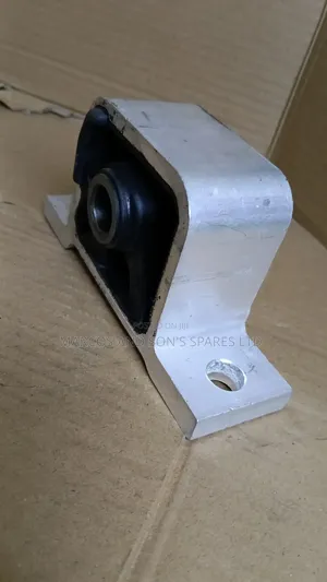 Gearbox Mounting Front CRV Rd6,rd7