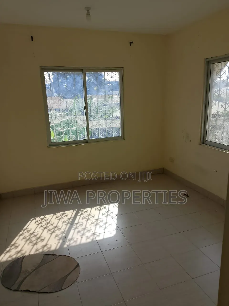 2bdrm Apartment in Mbaraki for rent